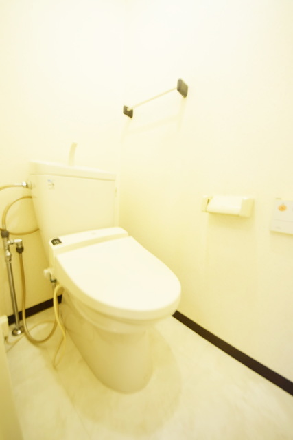 トイレ　～一人の時間も大切にっ～
