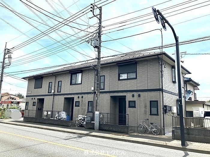 建物外観　閑静な住宅街です。