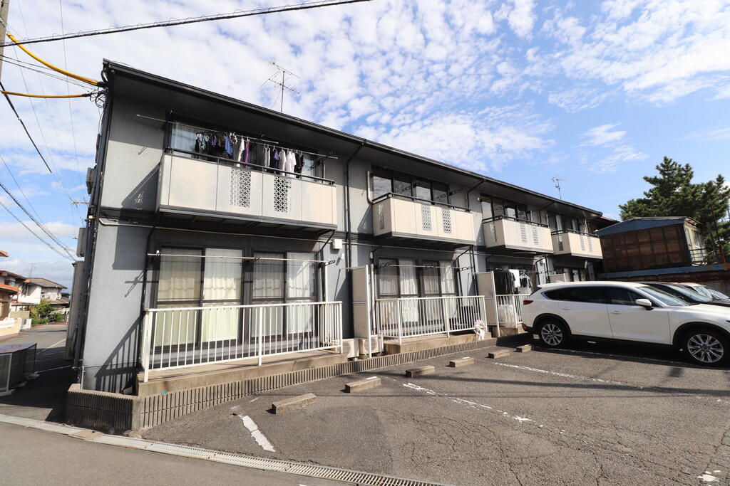 建物外観　日当たりの良い物件です♪