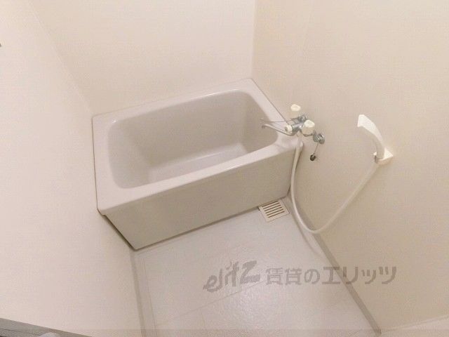 バス・シャワールーム　風呂