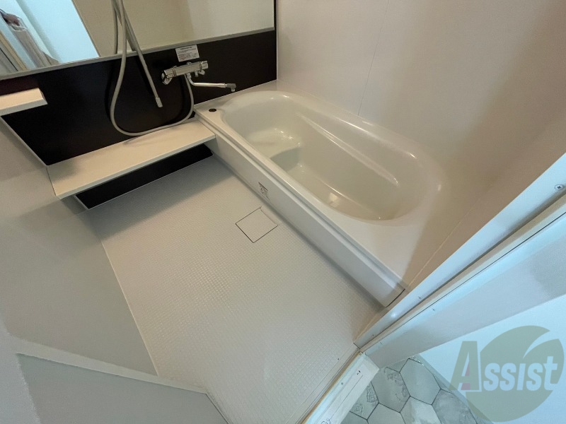 バス・シャワールーム　お風呂です。ゆっくりお風呂につかるのも体に良いですね～