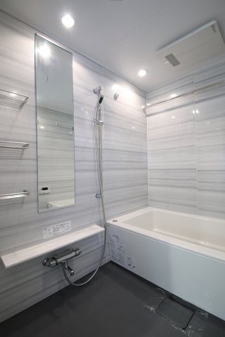 バス・シャワールーム　落ち着いた空間のお風呂です※別号室の写真です