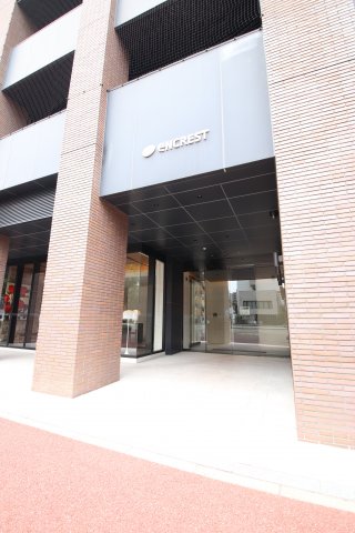 エントランス　建物の内部です