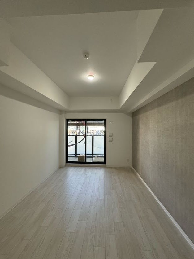 その他部屋・スペース　開放的な寝室です