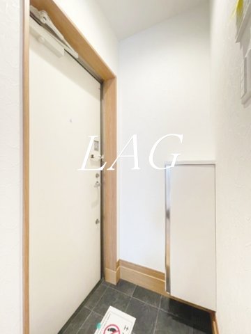 玄関　玄関です。