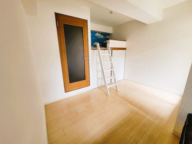 居室・リビング　同じ間取りのお部屋の写真