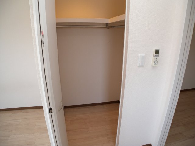 収納　エスペーロ神田