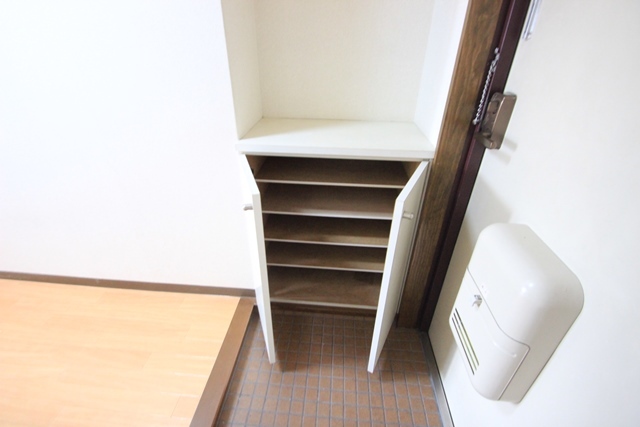 収納　下駄箱