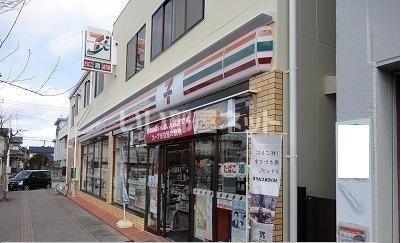 コンビニ　セブンイレブン北茨城大津港駅前店（コンビニ）まで448m