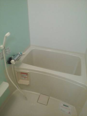 バス・シャワールーム　浴室