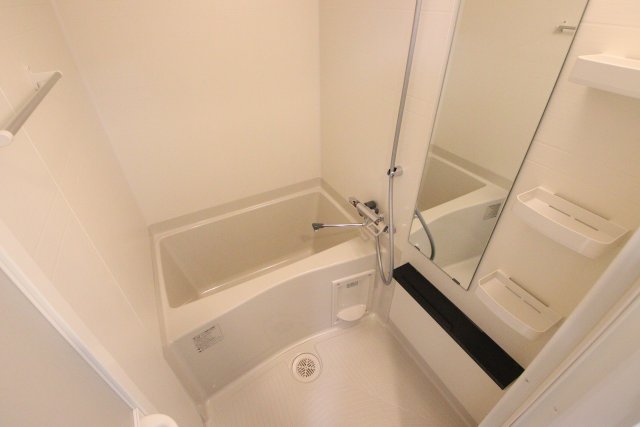 バス・シャワールーム　別室の参考写真です。※現況優先