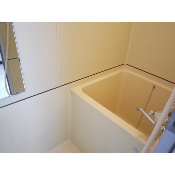 バス・シャワールーム　実部屋は反転