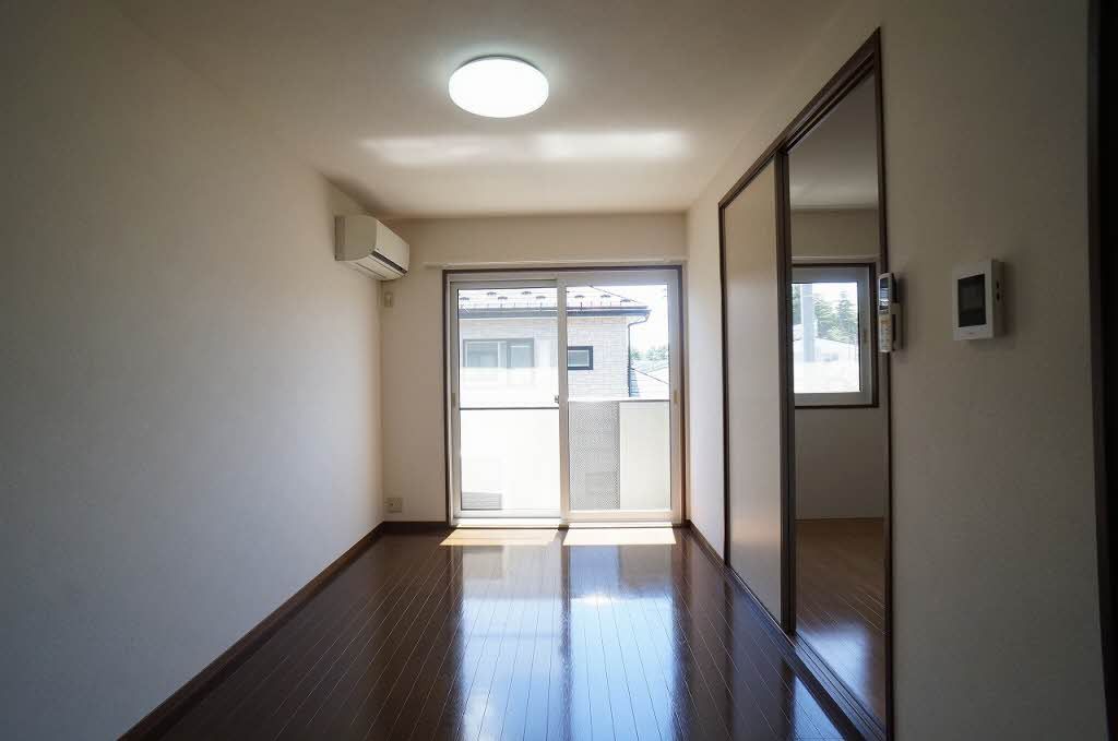 居室・リビング　洋室