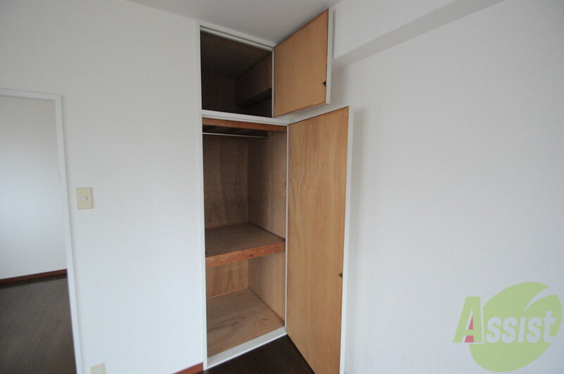 収納　コンパクトながら収納スペースもちゃんとありますよ。