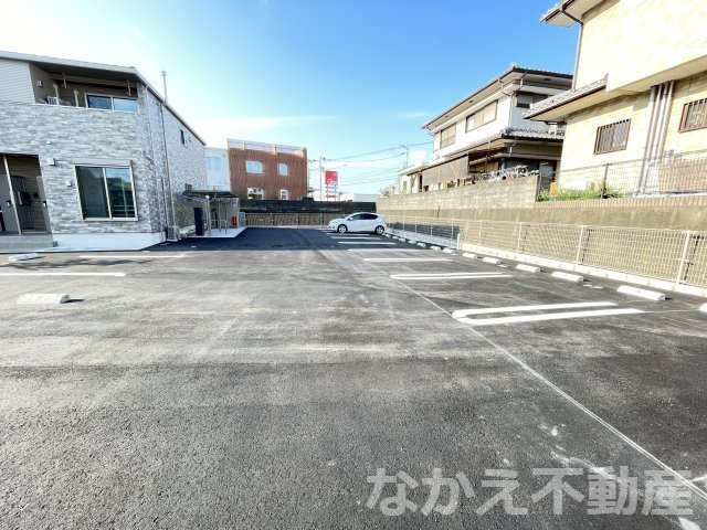 駐車場　駐車場完備です
