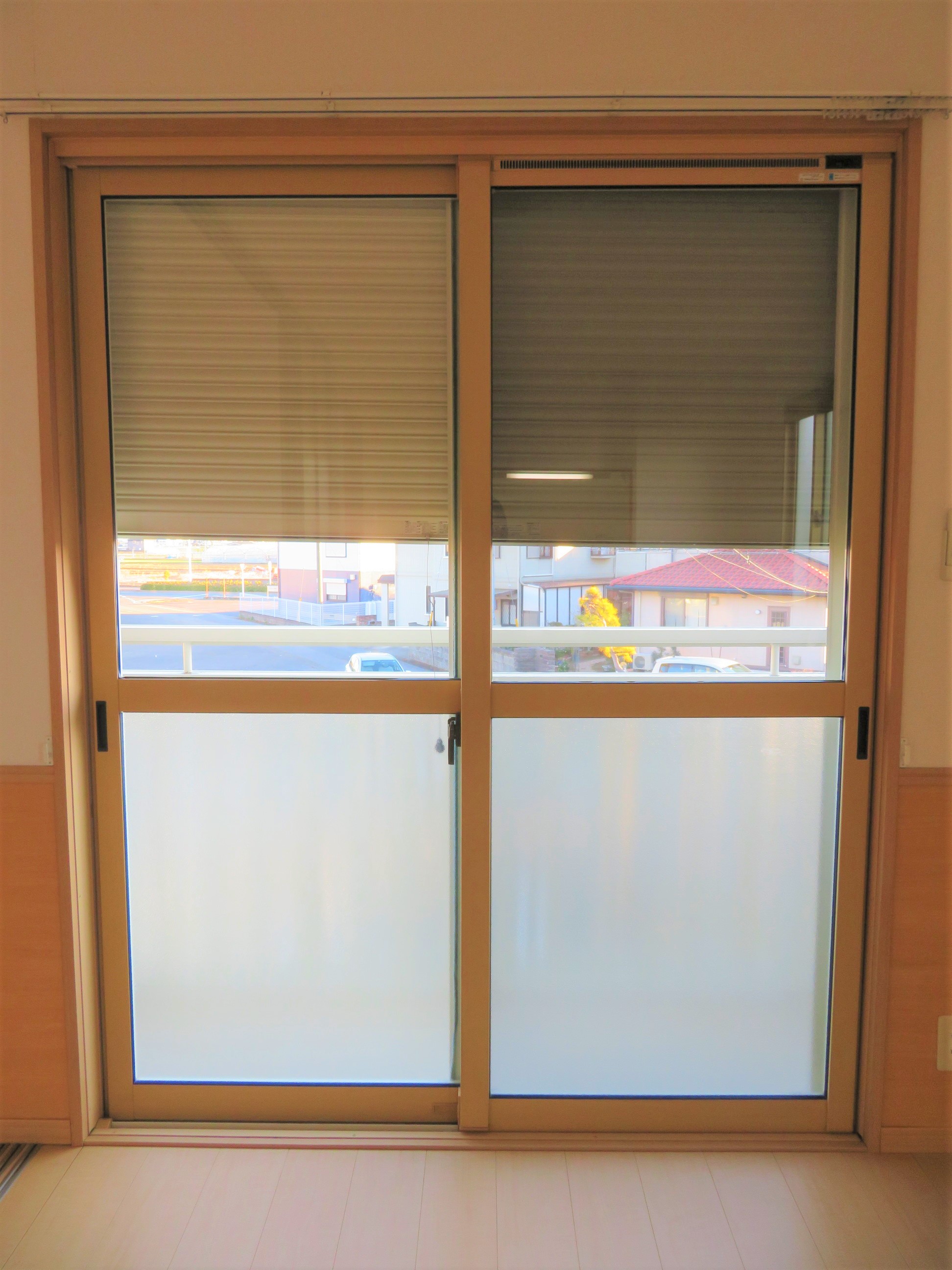 セキュリティ　2階のお部屋でもシャッター付きで安心ですね！