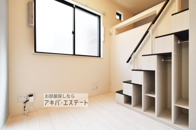 居室・リビング　同一仕様写真