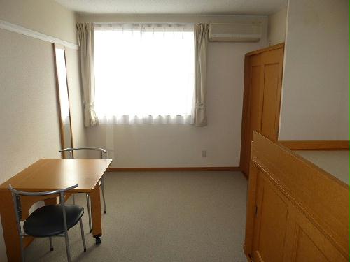 収納　奥にクローゼットが見えます