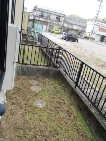 バルコニー　テラス