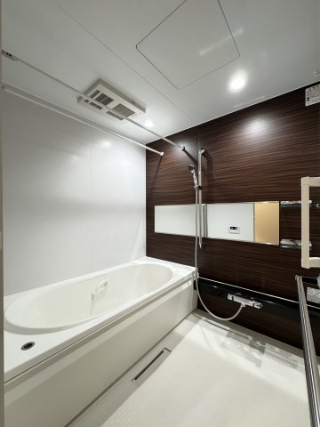 バス・シャワールーム　一日の疲れを癒すのはやっぱりゆとりのお風呂ですね♪