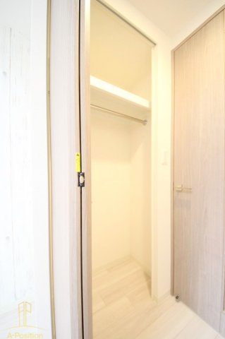 収納　プレサンス福島ミッドエル