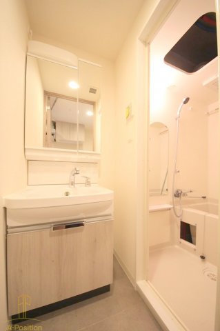 洗面設備　プレサンス福島ミッドエル