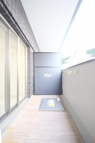 バルコニー　プレサンス福島ミッドエル