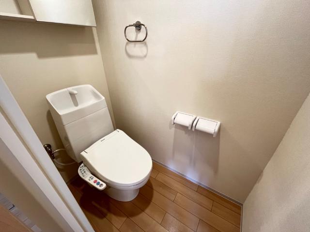 トイレ　シャワー付きトイレ