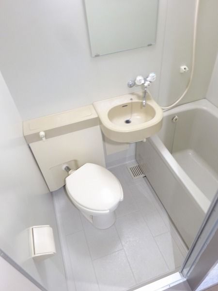 バス・シャワールーム