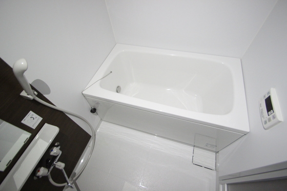 バス・シャワールーム　※他部屋の写真です。