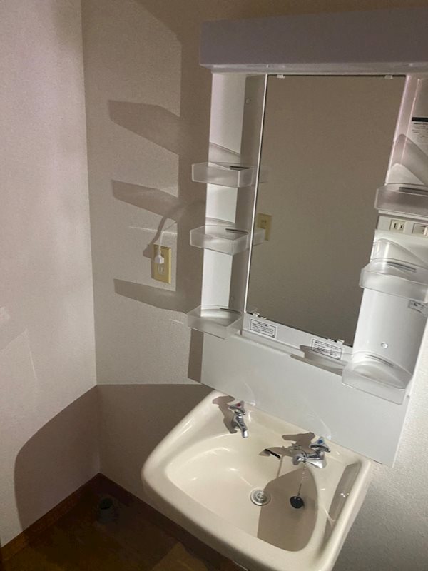 洗面設備　※同建物別室参照