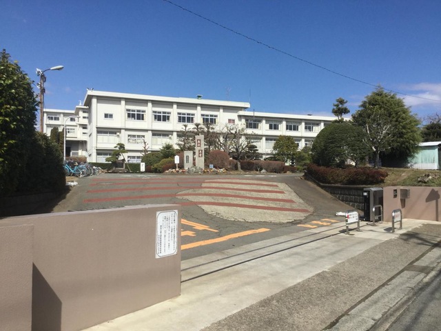 高校・高専　神奈川県立伊勢原高校（高校・高専）まで334m