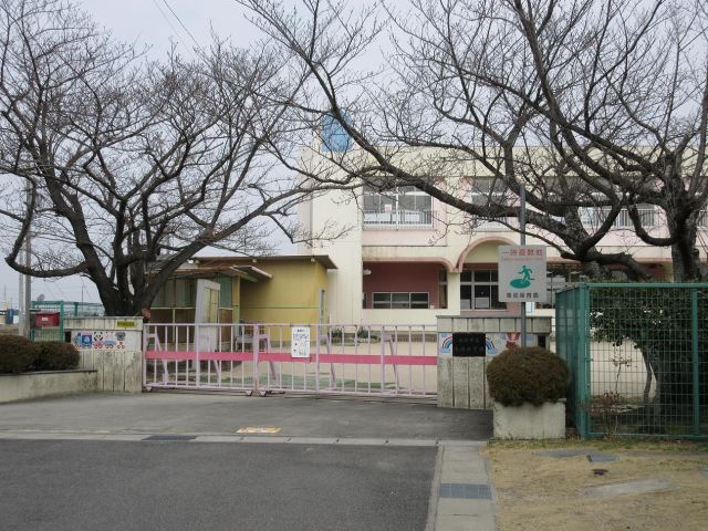 幼稚園・保育園　東部保育園（幼稚園・保育園）まで880m