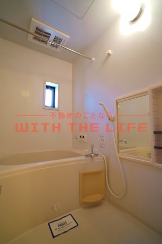 バス・シャワールーム　ゆったり過ごせるお風呂です