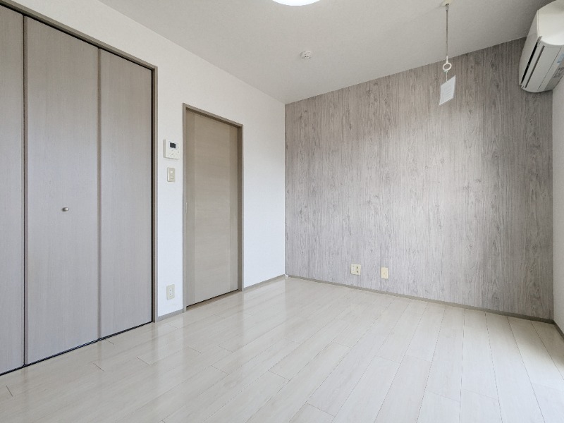 居室・リビング　図面と現状に相違がある場合には現状を優先