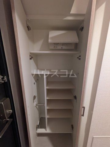 収納