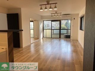 居室・リビング　お問合せはタウンハウジングまで！※現地待合わせ相談可能