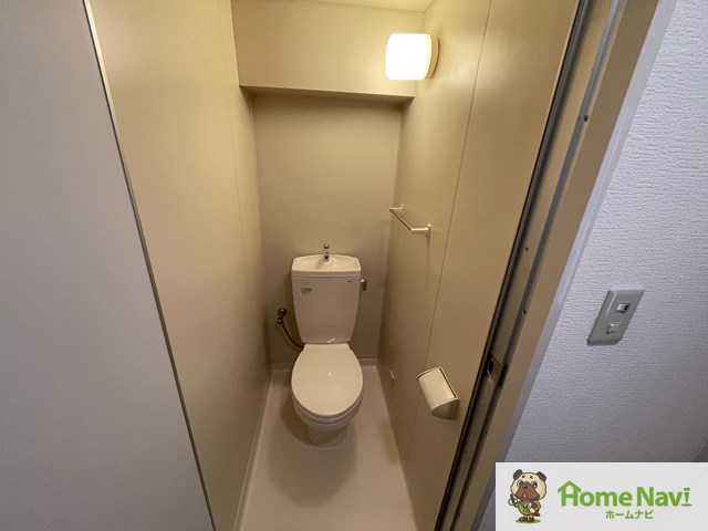 トイレ　YouTube検索、「スクエアメゾン阪南」で、案内動画視聴可