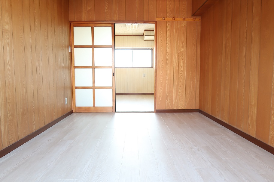 瀬戸ハイツの居間写真