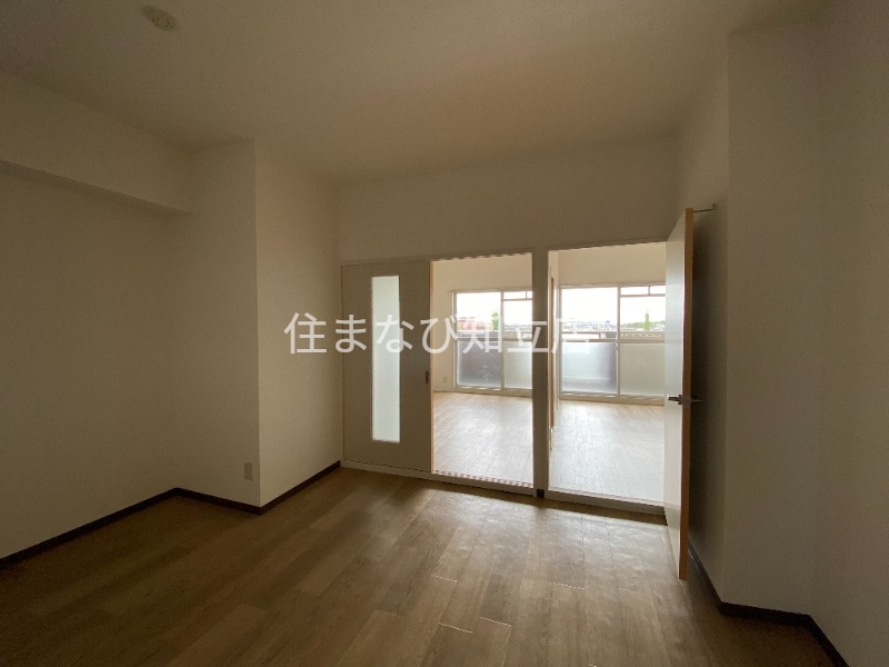 居室・リビング　同型タイプ