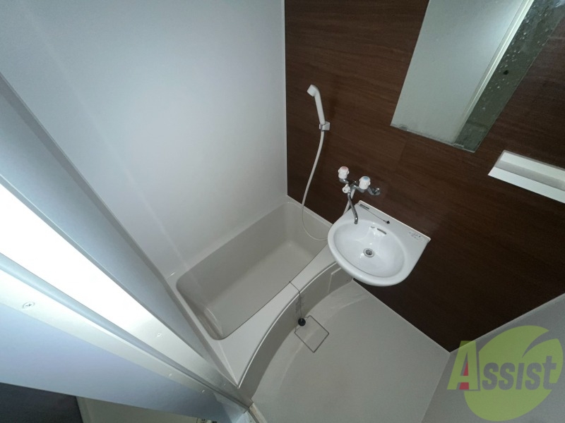 バス・シャワールーム　大きな浴槽ですー！