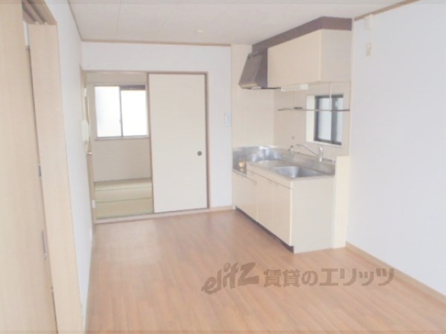 居室・リビング　リビング