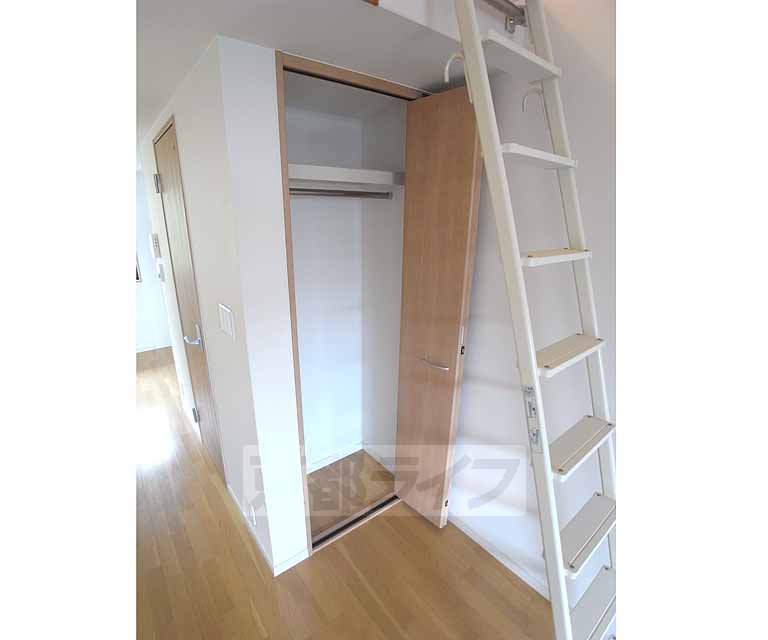 収納　洋室収納です