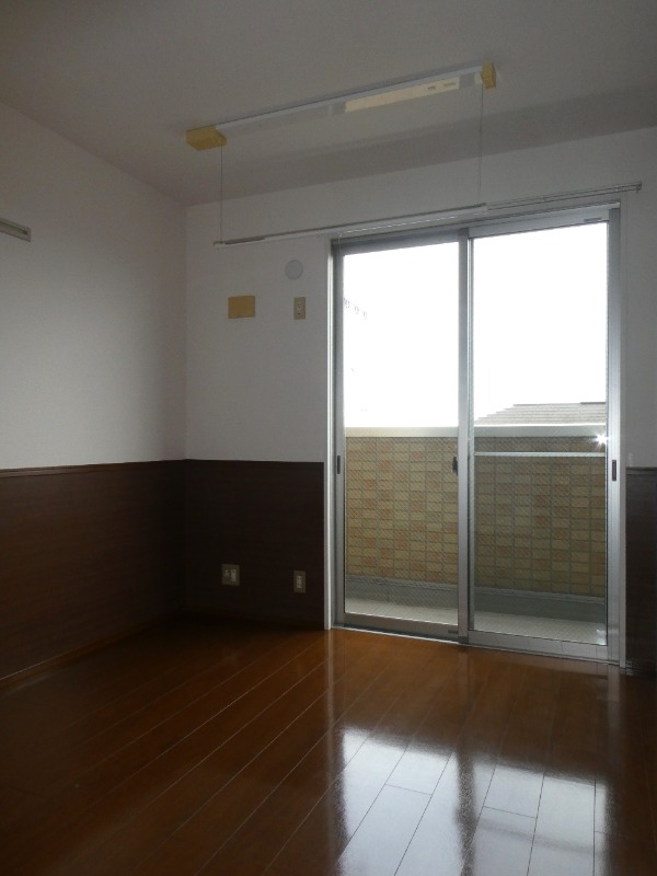 その他設備　雨の日野洗濯物に助かる室内物干し♪