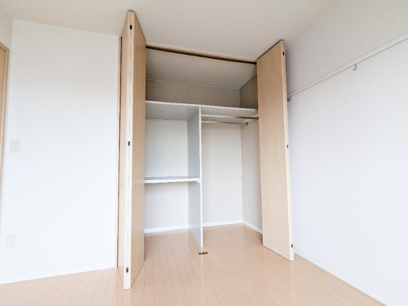 収納　図面と現状に相違がある場合には現状を優先