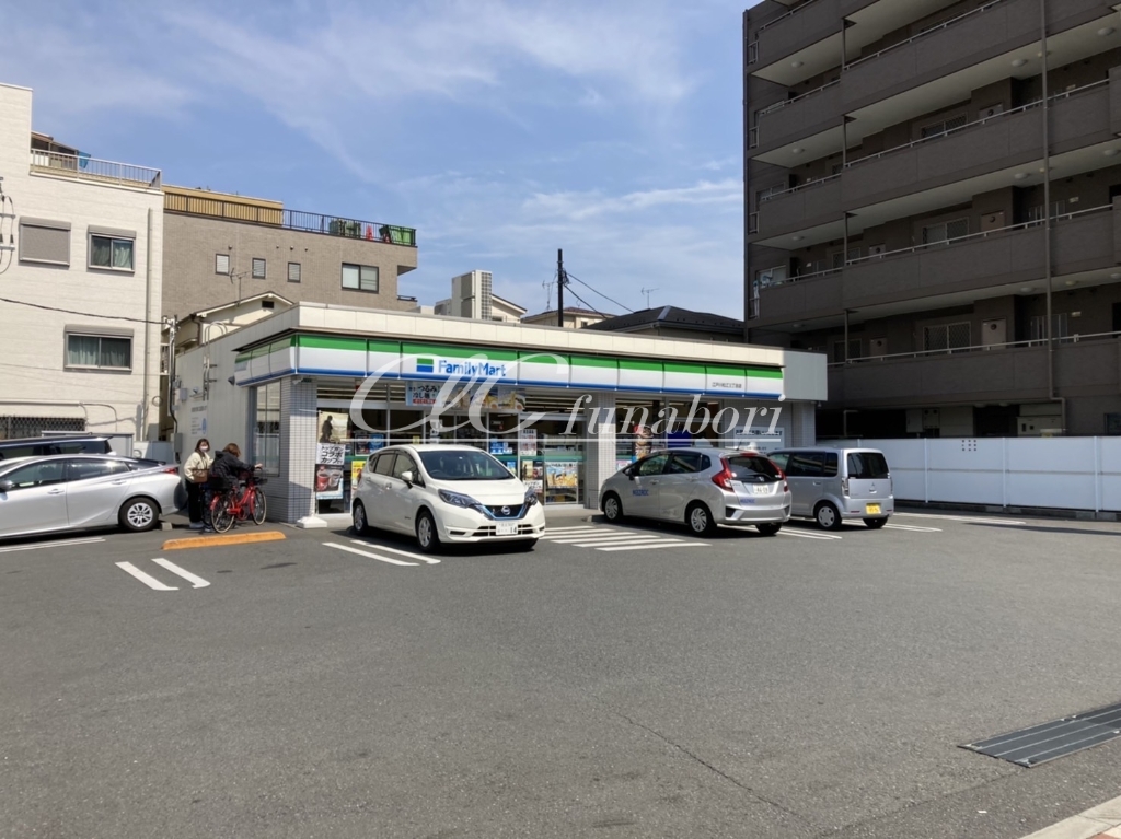 コンビニ　ファミリーマート 江戸川松江三丁目店（コンビニ）まで293m