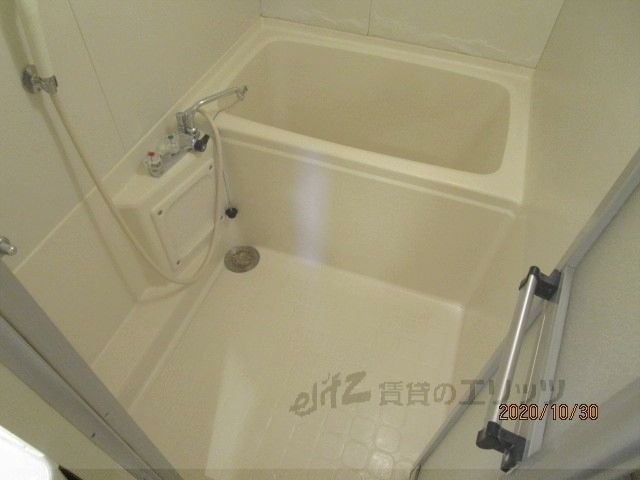 バス・シャワールーム　風呂