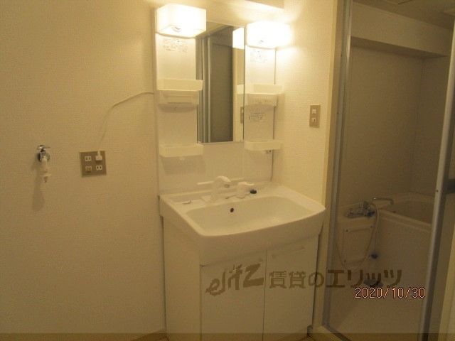 洗面設備　洗面台