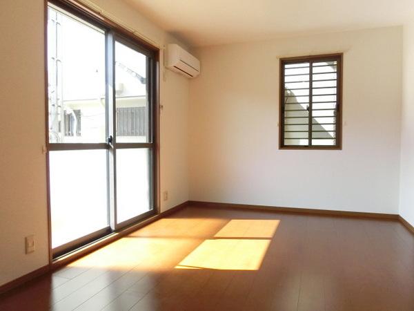 居室・リビング　広々リビング！