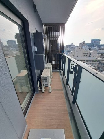 バルコニー　陽当たり良好なバルコニーです